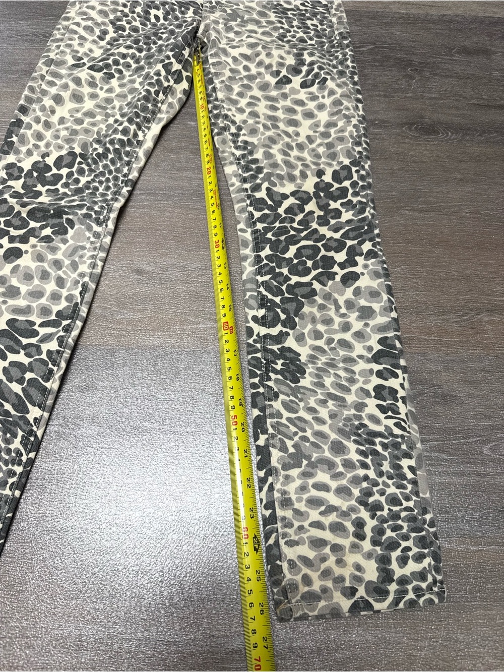 MOTHER The Dazzler Ankle Mid Rise Slim Straight Jeans Shadow Leopard Print 24 - Picture 8 of 8